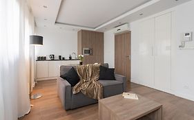 Golden Apartments Warsaw - Browary Warszawskie - Luxury & Cozy Apartments - Oxygen Residence- Wronia