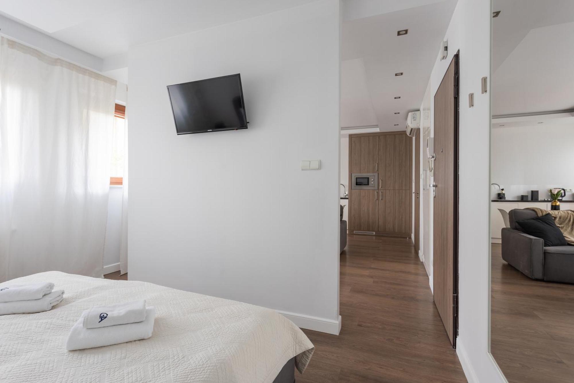 Golden Apartments Warsaw - Browary Warszawskie - Luxury & Cozy Apartments - Oxygen Residence- Wronia Екстер'єр фото