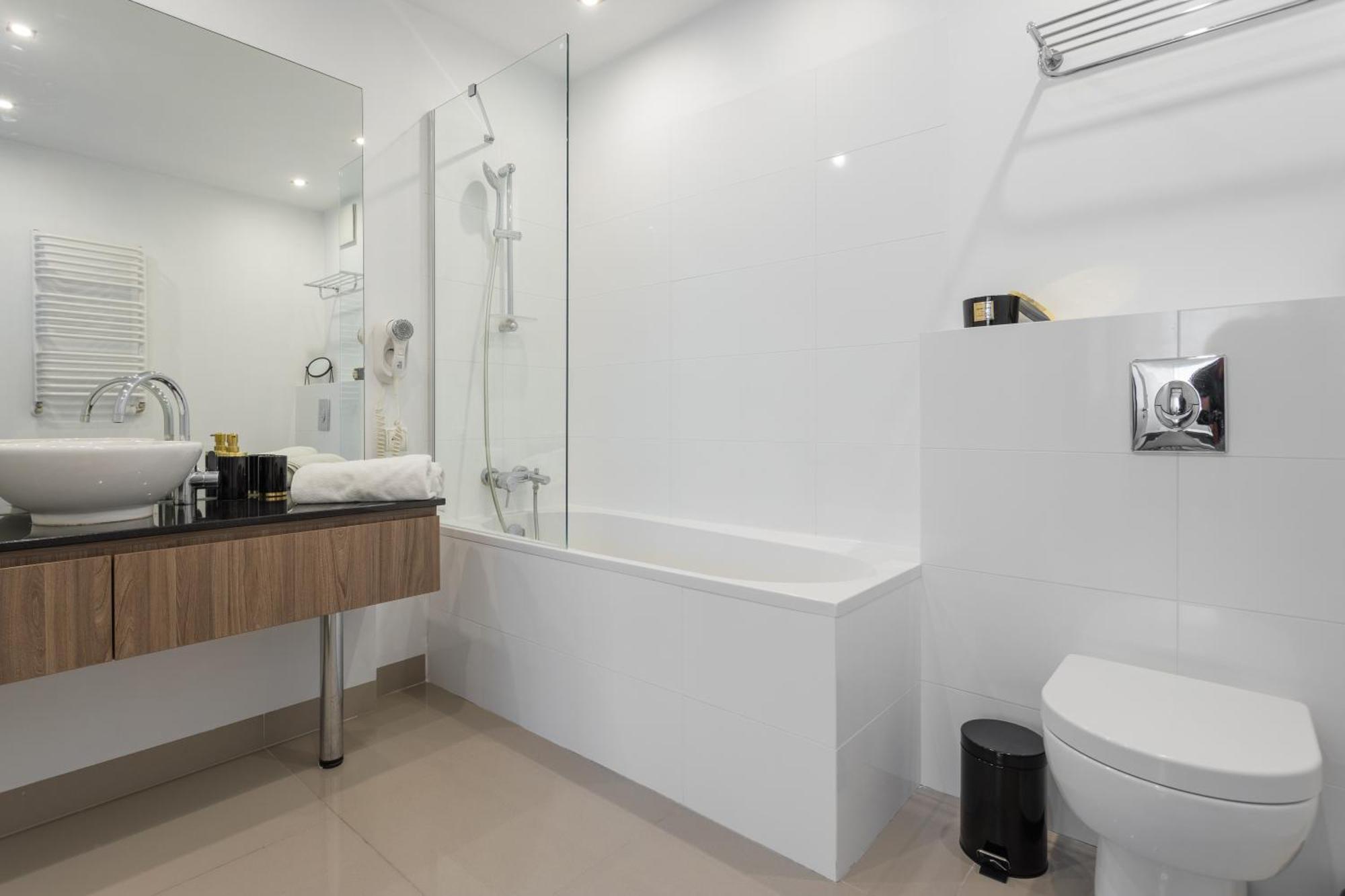 Golden Apartments Warsaw - Browary Warszawskie - Luxury & Cozy Apartments - Oxygen Residence- Wronia Екстер'єр фото